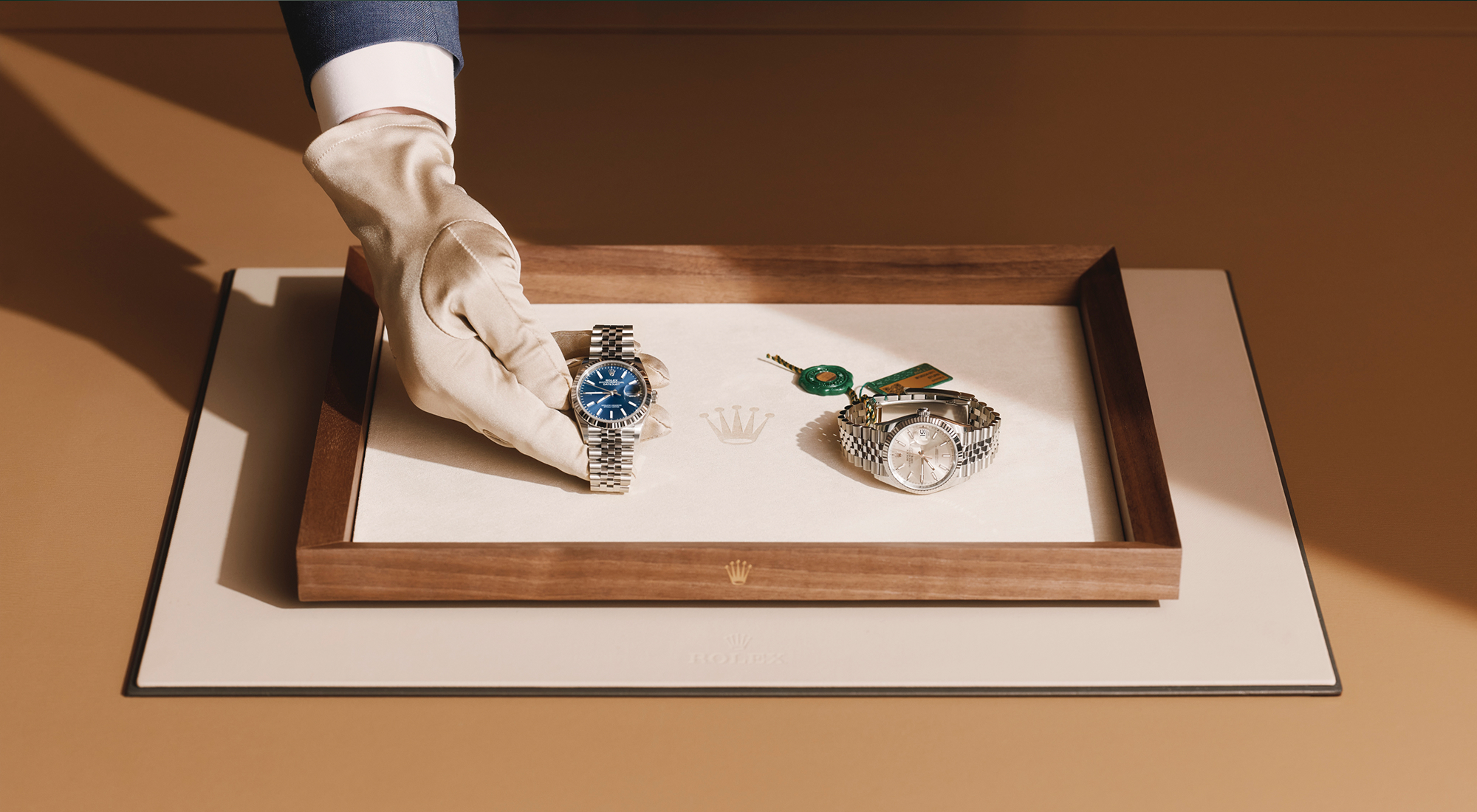 rolex-watchmaking-wmfinalassembly
